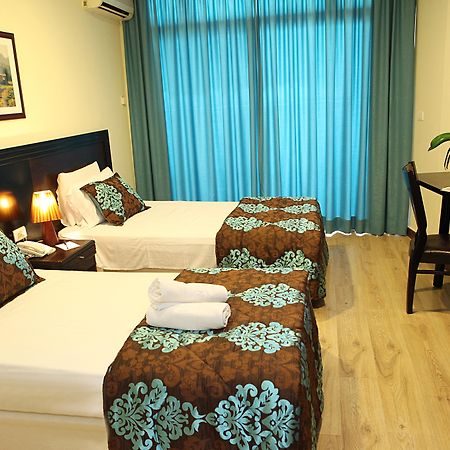 Mozart Hotel Бейрут Экстерьер фото