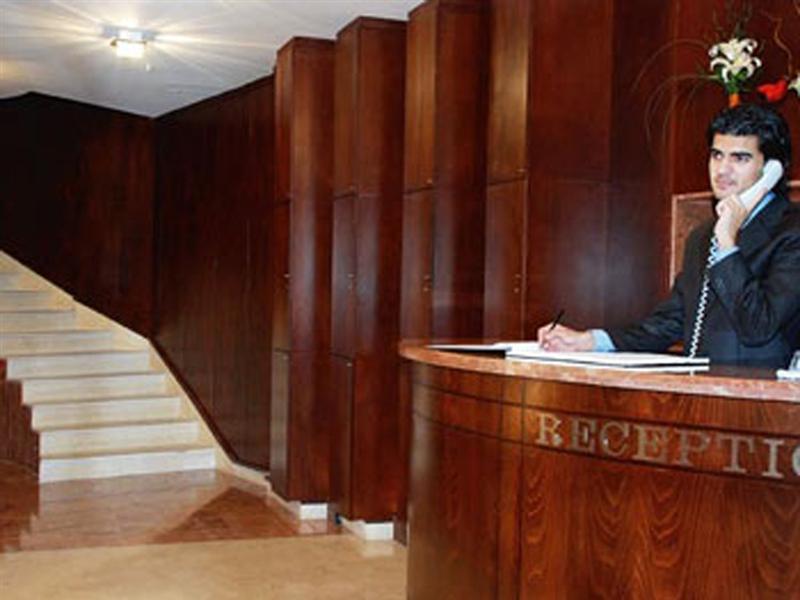 Mozart Hotel Бейрут Экстерьер фото